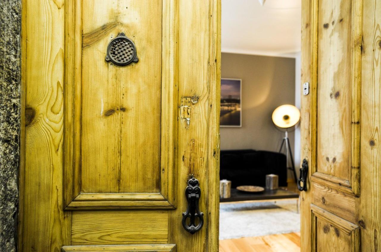 Bmyguest - Bairro Alto Charming Apartment Lisbon Luaran gambar